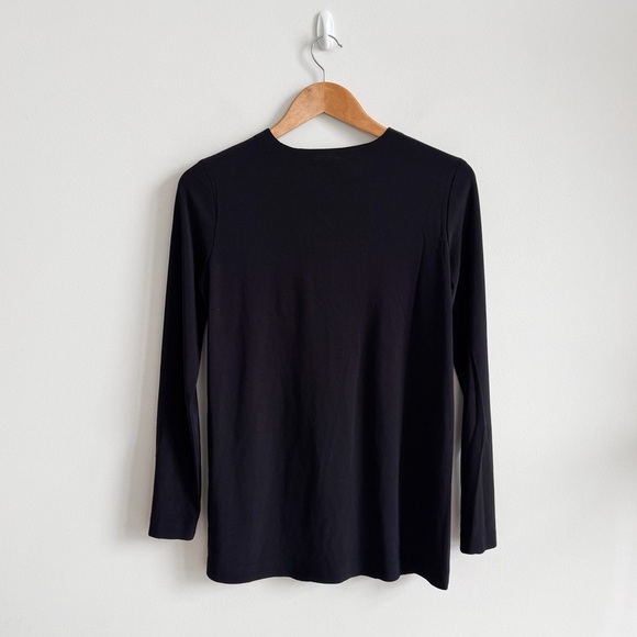 NORMA KAMALI • Long Sleeve Crew Top in Black - Picture 9 of 12